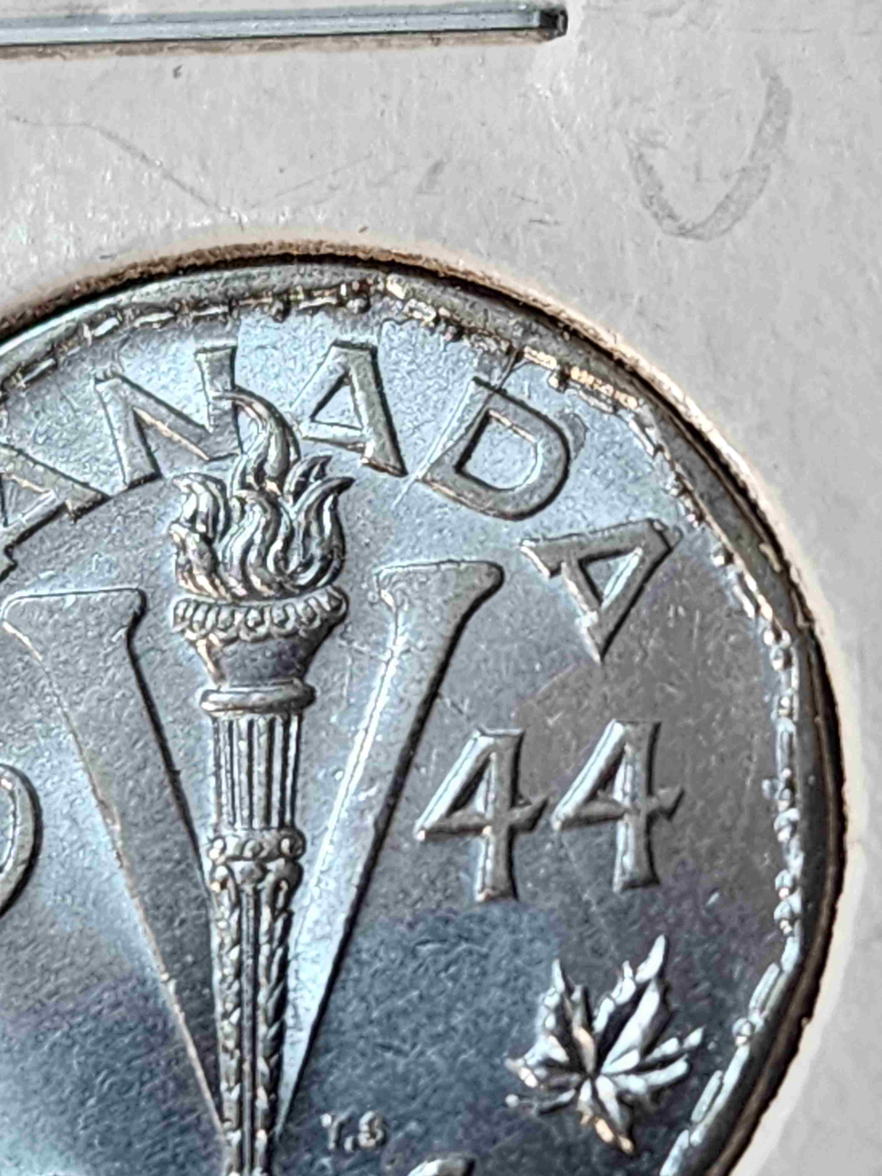 1944-5-Cent-Die-Cracks.